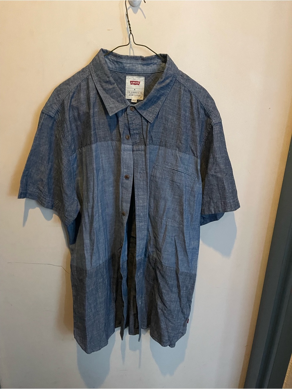 Levi's Men's Short-Sleeve Patchwork Blue Button-Down Shirt